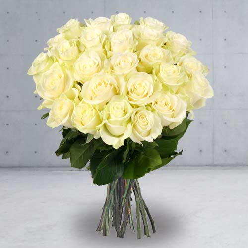 25 White Rose Bouquet-Flowers To Send For Anniversary