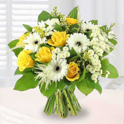 Charming Flower Bouquet-Congrats Flower Bouquet