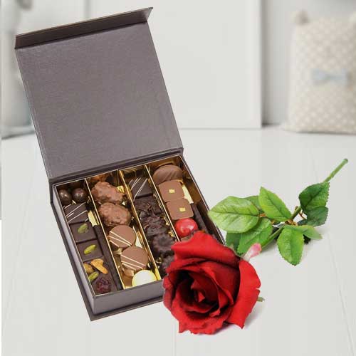 1 Red Rose With Chocolates-Sweet Gifts For Girlfriend