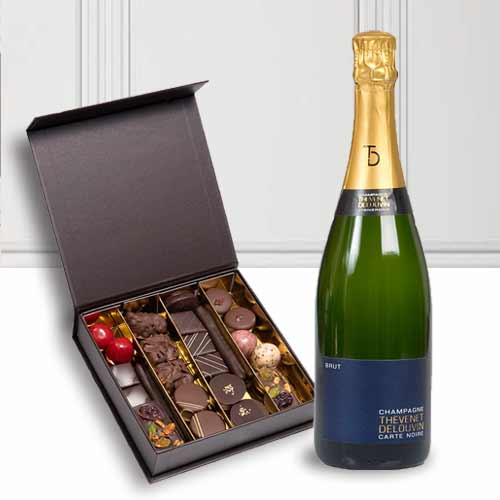 Chocolates and Champagne-Send Wine and Chocolates to Toulouse