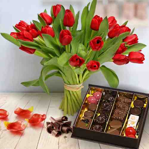 Tulip And Chocolates-Valentines Day Flowers And Gifts