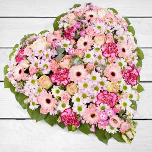 Elegant Heart Of Flowers For Mourning-Flowers To Send To A Funeral Home