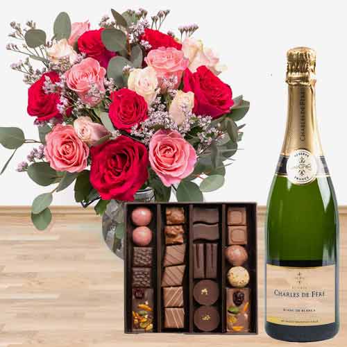 Pretty Bouquet With Chocolates N Bubbles-Birthday Gifts For Dad