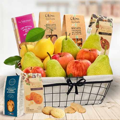 Fruits N Fine Treats Gift Box