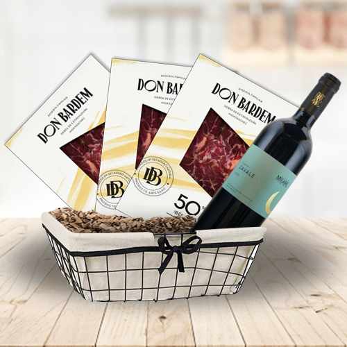 Wine And Ham Hamper