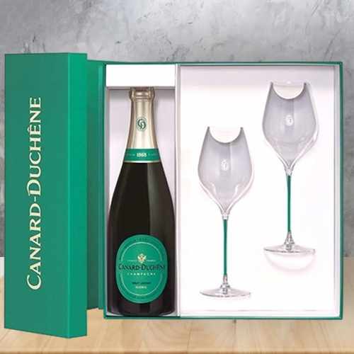 Canard Duchêne Cuvée Léonie Brut Champagne Gift Set With 2 Flutes | Champagne Gift Set With Flutes 
