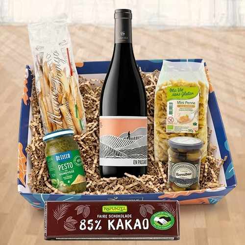 - Order Red Wine & Gourmet Gift Hamper | Italian Gourmet Selection