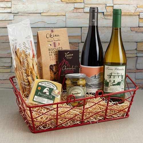 - Holiday Hamper With Red & White Wine | Red And White Wine Gourmet Collection 