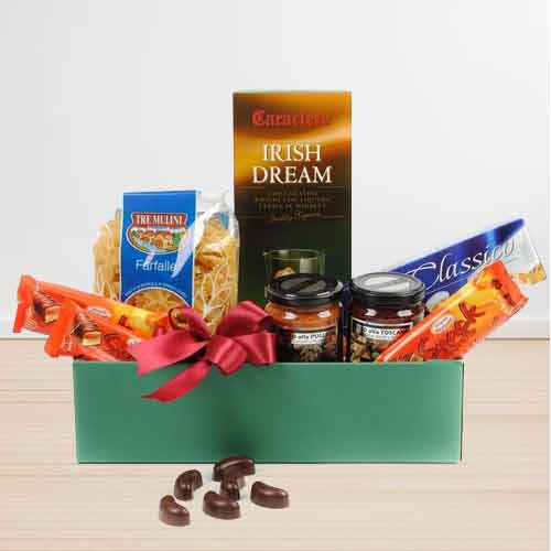 Snacks Pasta And Chocolates-Gourmet Food Gifts To Send