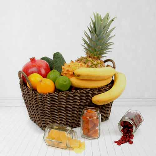 Healthy Dry And Fresh Fruit Basket