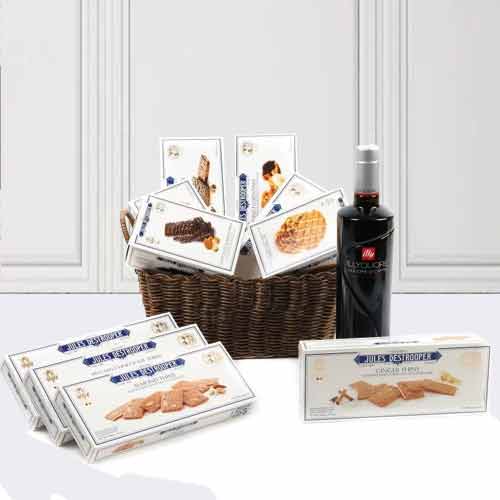 Coffee Liquer And Biscuit Basket-Birthday Gift Ideas For Mother In Law