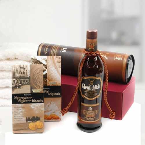 Glenfiddich 18yo With Biscuits-Gift Ideas For My Boss