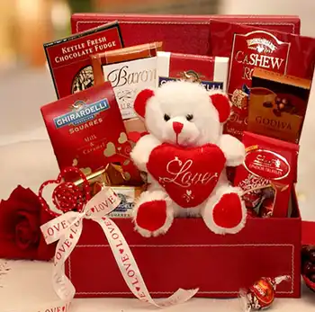 Valentine Gifts to Neuilly Sur Seine, France